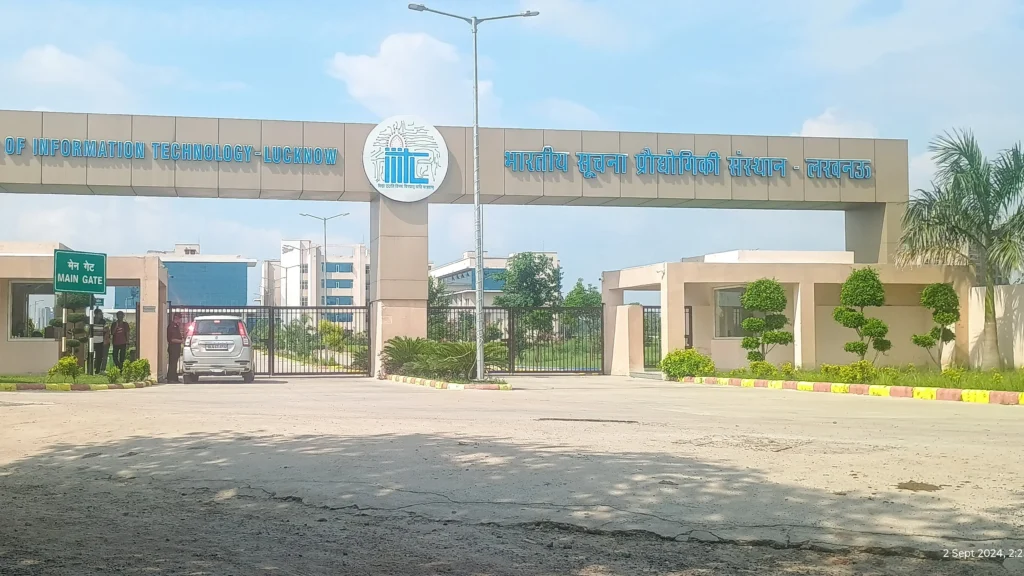 Indian Institute of Information Technology Lucknow: Fee, Seat ...